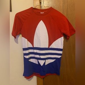Boys adidas shirt sz L